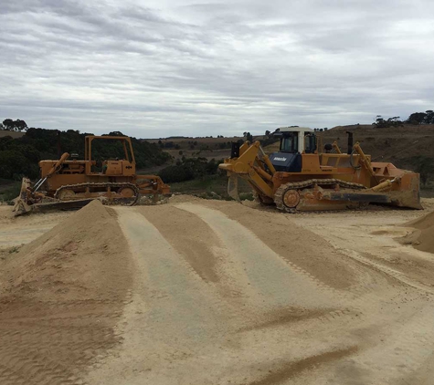 BRUCKNELL LIME - Brucknell, VIC