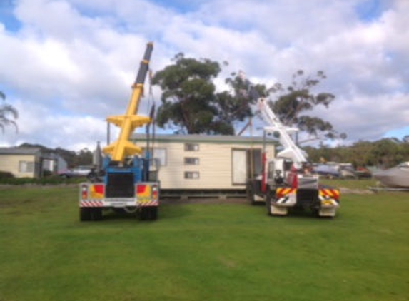 Narooma Cranes Pty Ltd - North Narooma, NSW. Narooma Crane