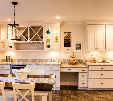 Picture Perfect Kitchen Designs - Tampa, FL