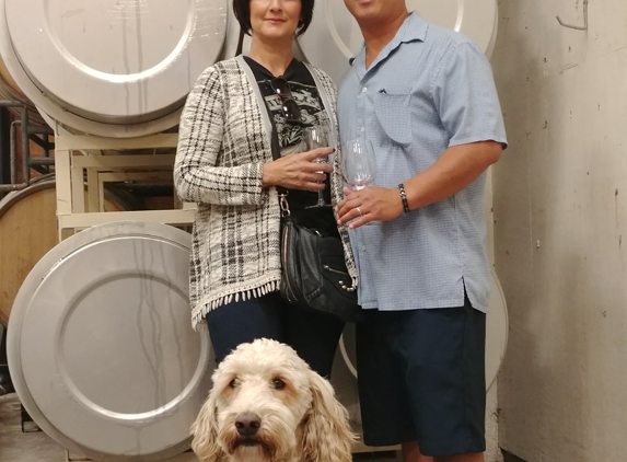 Miramonte Winery - Temecula, CA. Mojo is adorable����