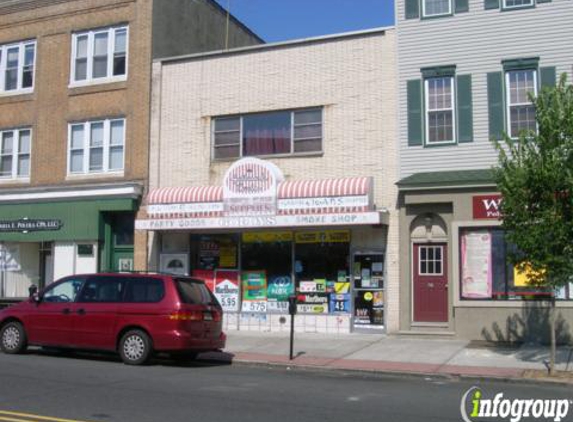 Goldy's Greeting Cards & Gifts - Bayonne, NJ