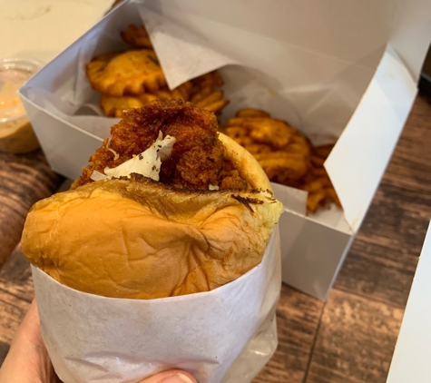 Wooboi Hot Chicken - Herndon, VA