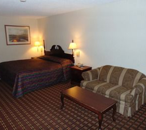 Mstar Hotel - Brewton, AL