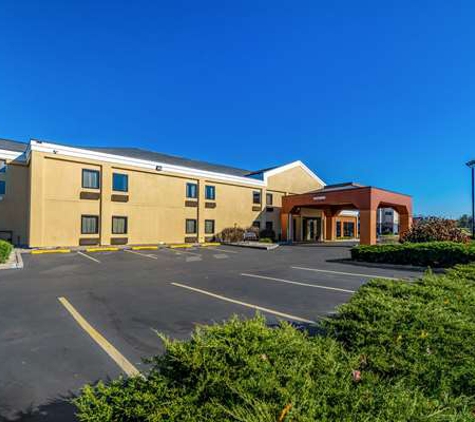 Quality Inn & Suites Southport - Indianapolis, IN