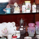 Walt & Susan's Antiques - Tourist Information & Attractions