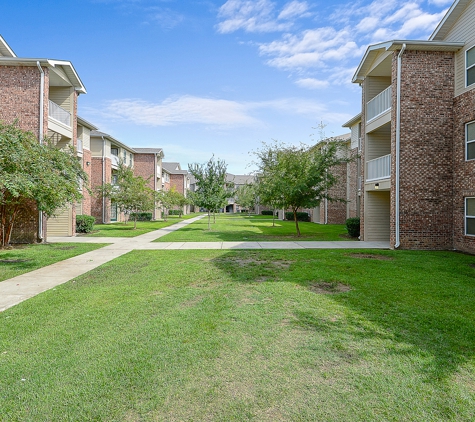 Canterbury House Apartments - Sherwood - Baton Rouge, LA