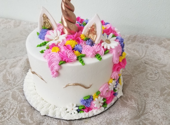 Enchanted Cakes & Flowers - Haltom City, TX