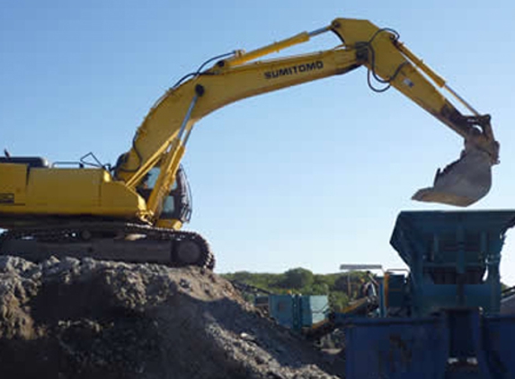 Coastal Tipper Hire - Molendinar, QLD
