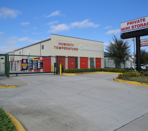 UHaul Moving& Storage At Belcher Rd - Largo, FL