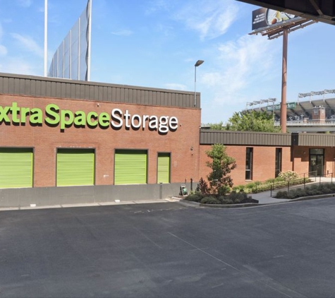 Extra Space Storage - Baltimore, MD