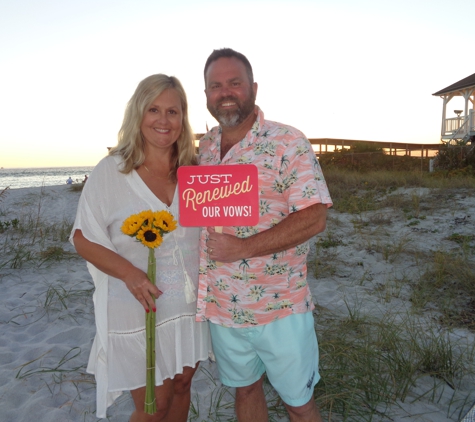 Simple Seaside Ceremonies - Venice, FL