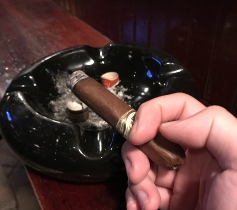 Occidental Cigar Club - San Francisco, CA