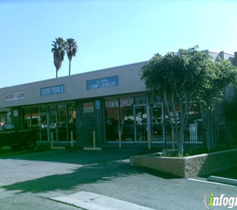 La Habra Loan & Jewelry - La Habra, CA