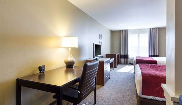 Comfort Suites & Conference Center - Worthington, MN