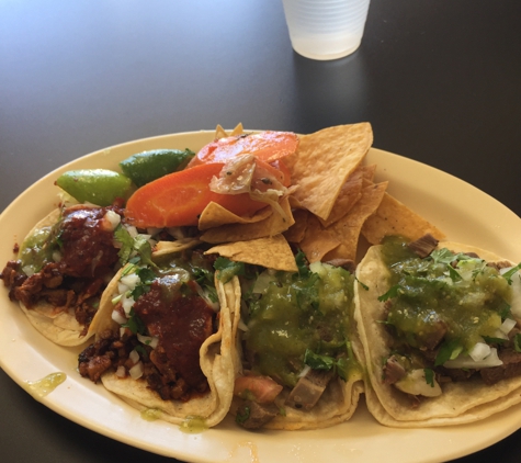 Taqueria El Tapatio - Glendale, CA