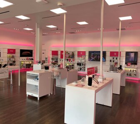 T-Mobile - Issaquah, WA