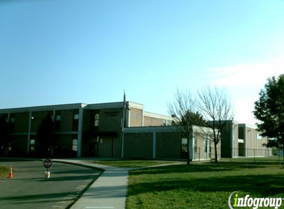 Beachmont Veterans Memorial School - Revere, MA