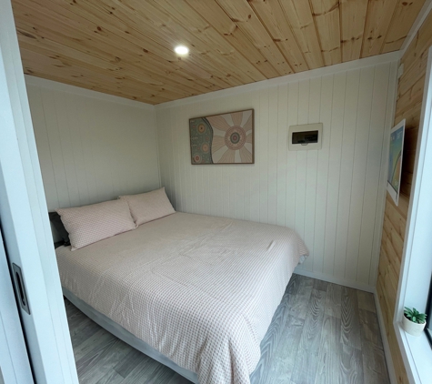 Quay Tiny Homes - Belmont, VIC