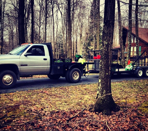 C.B. Grounds Management - Henryville, PA