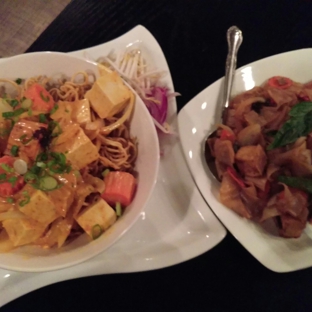 Bulan Thai Vegetarian Kitchen - Los Angeles, CA