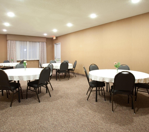 Holiday Inn Express & Suites Torrington - Torrington, WY