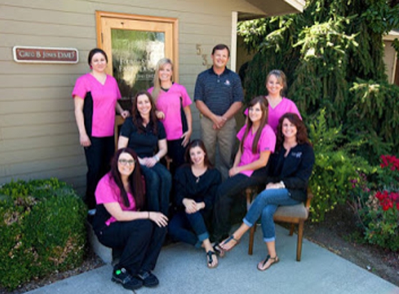 Fourth Street Family Dental - Greg B Jones DMD - Hermiston, OR