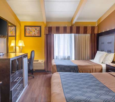 Econo Lodge - South Abington Township, PA