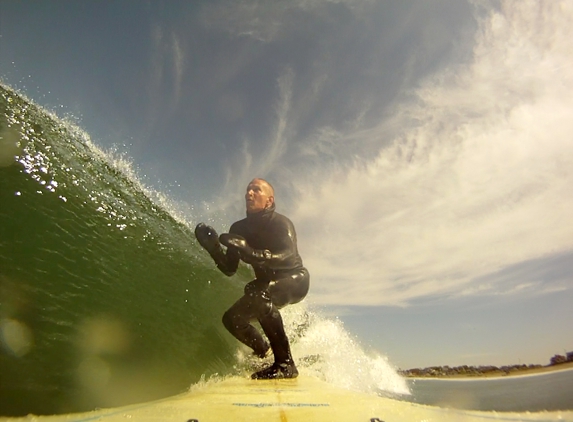 Northeast Surfing - Hull, MA