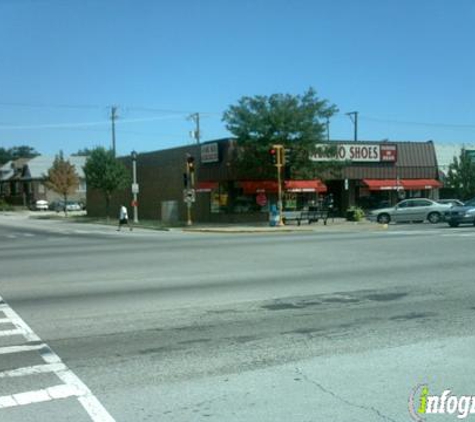 Craig's Shoes - Berwyn, IL