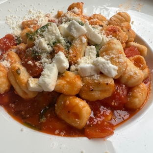 Cassariano Italian Eatery - Venice, FL