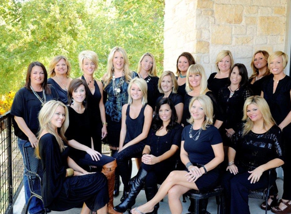 AllAboutU Salon, Spa & Boutique - McKinney, TX