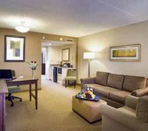 Embassy Suites by Hilton Cleveland Beachwood - Beachwood, OH