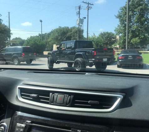 Dunkin' - Cedar Park, TX