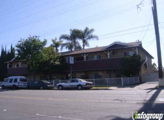 Woodruff Care Home - Bellflower, CA