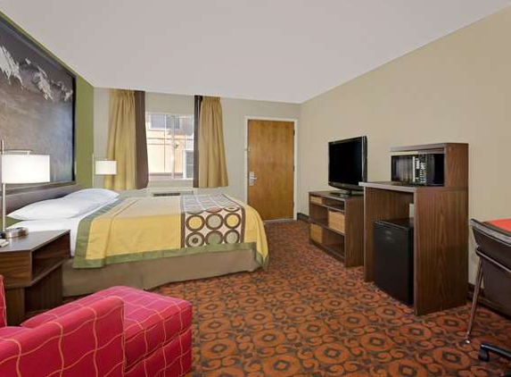 Super 8 by Wyndham Denver Central - Denver, CO