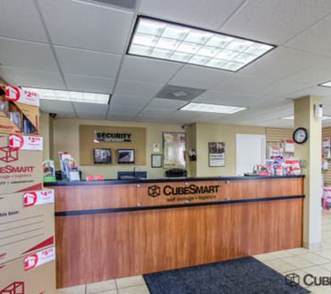 CubeSmart Self Storage - North Babylon, NY