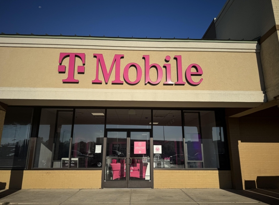 T-Mobile - Madison, IN