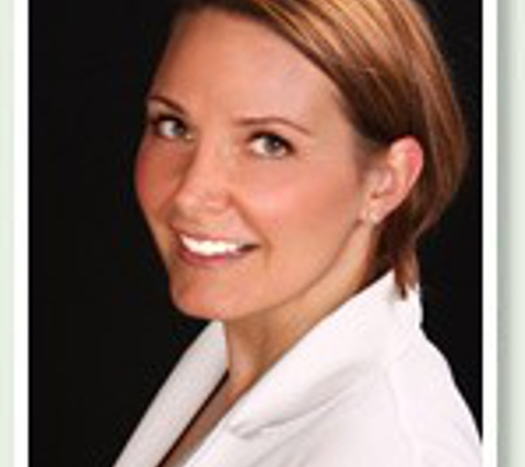 Christa Clark, MD, FACS - Folsom, CA