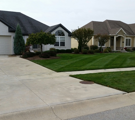 Malczewski Lawn Service & Snow Removal - Toledo, OH. Steeplechase HOA