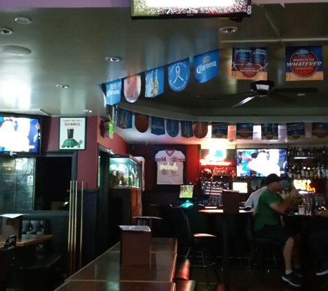 Shipmates Restaurant & Sports Bar - Cerritos, CA
