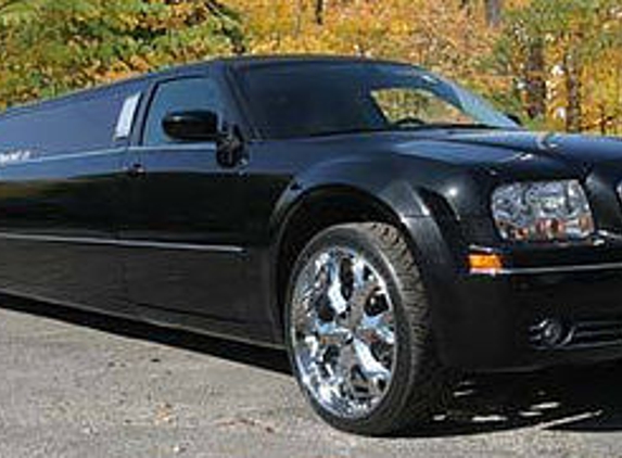 Churchill III Limousine Inc - Milwaukee, WI