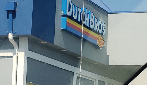 Dutch Bros Coffee - Newport, OR