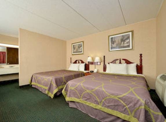 Days Inn - Lenox, MA