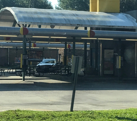 Sonic Drive-In - Tylertown, MS