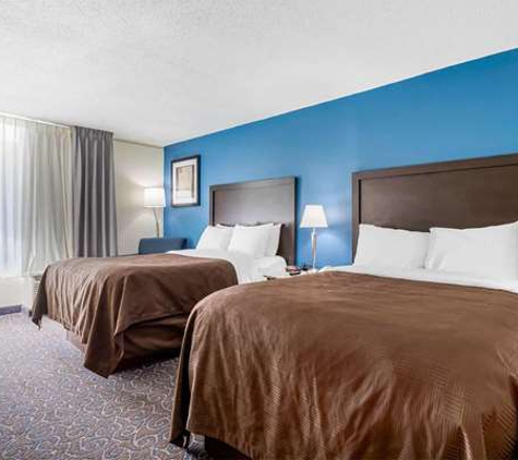 Days Inn and Suites by Wyndham Oxford - Oxford, NC