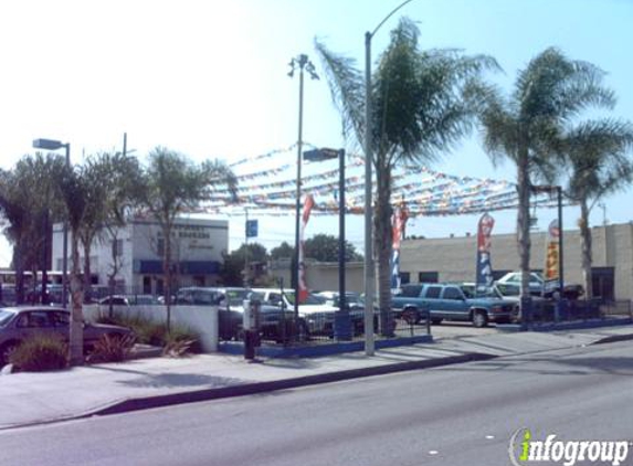 Maximum Motors - Lynwood, CA