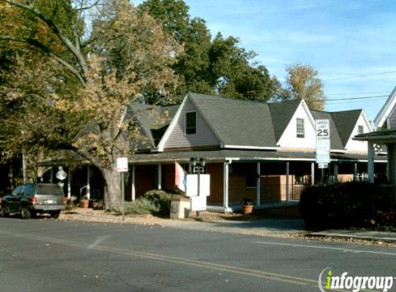 The Crabey Quilter - Annapolis, MD