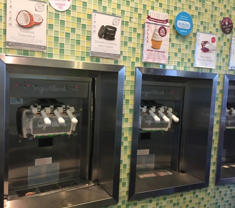 YogurtLand - Simi Valley, CA