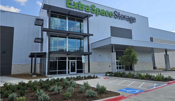 Extra Space Storage - Melissa, TX