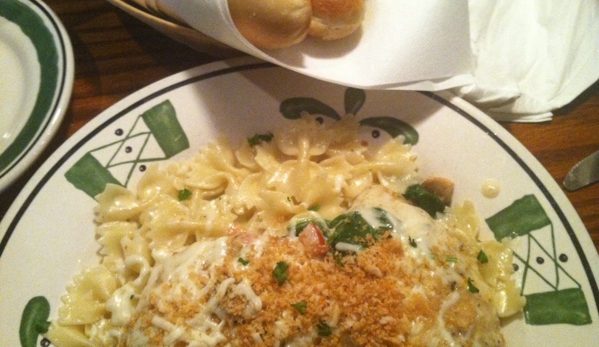 Olive Garden Italian Restaurant - Santa Ana, CA